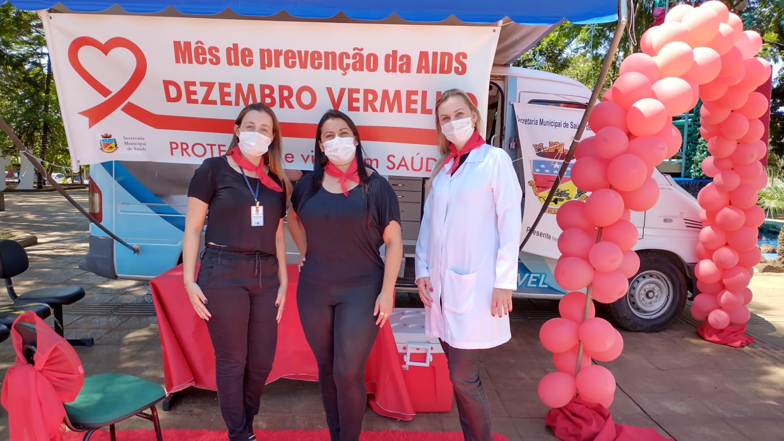 Campanha Dezembro Vermelho ganha destaque em ação da Secretaria Municipal de Saúde